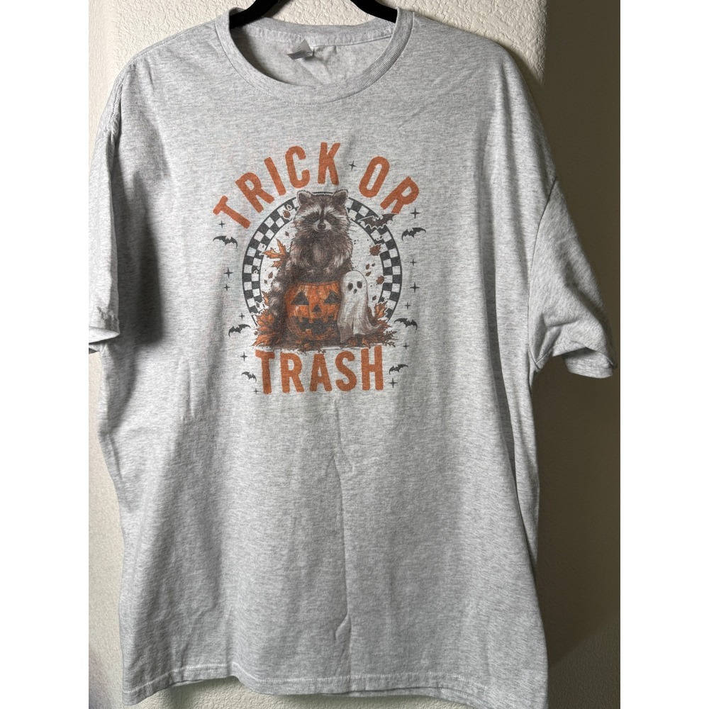 Jerzees Trick or Trash Raccoon Halloween Graphic T-Shirt Grey XL Spooky Creep